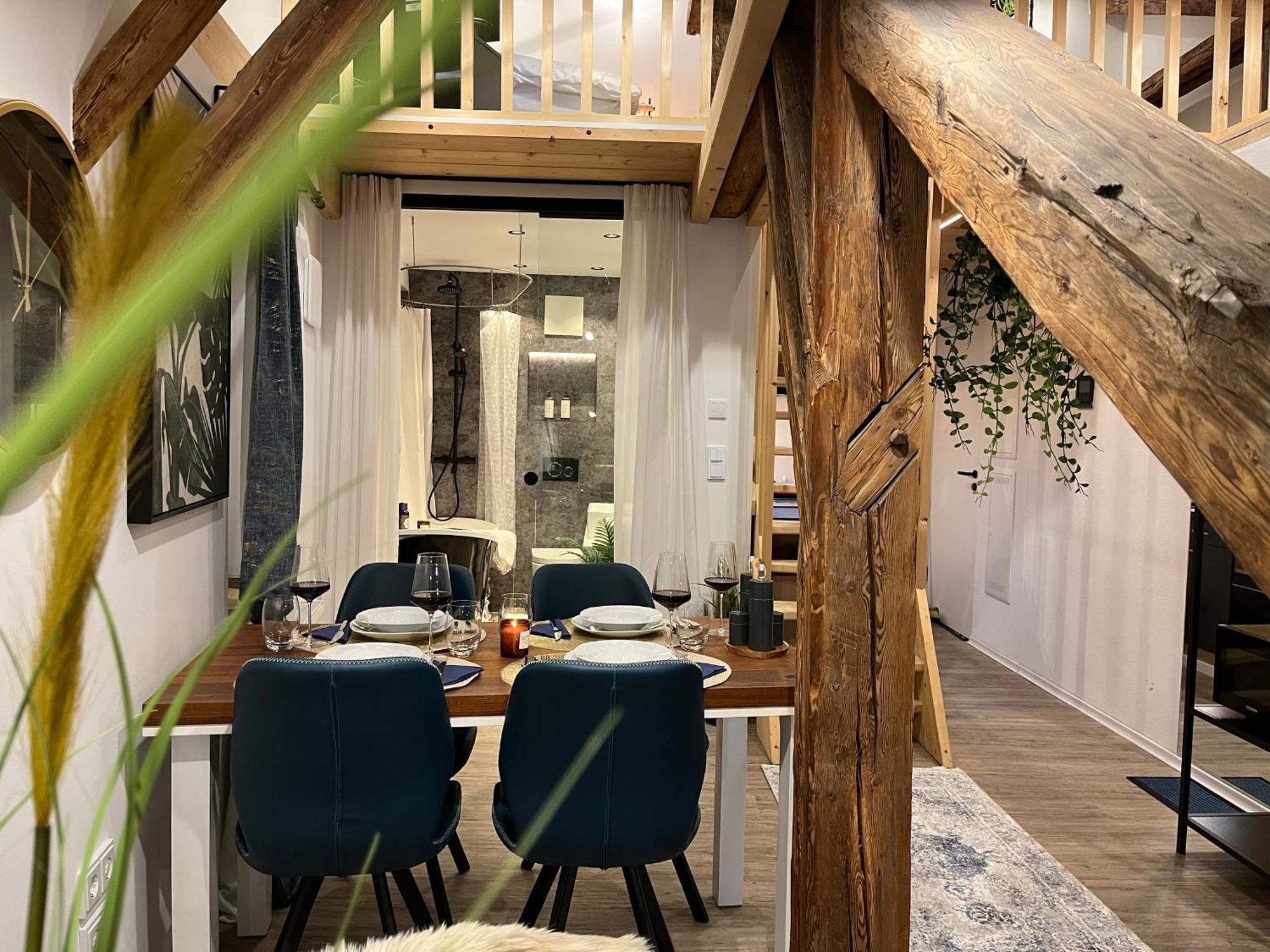 Apartment Beyond Staying Loft 23 Frei Stehende Badewanne